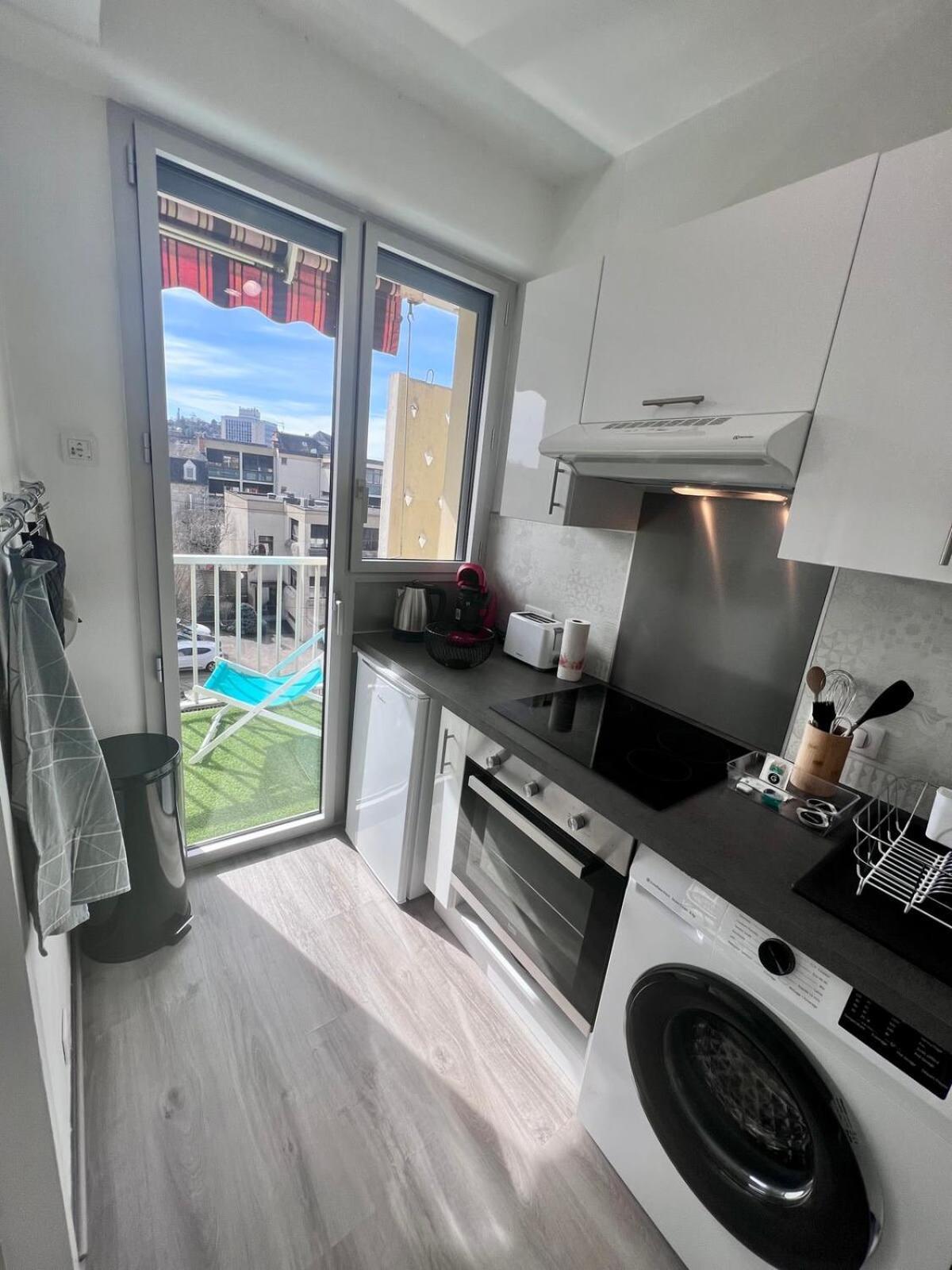 Casa Bert - T2 Avec Parking&Balcon En Centre Ville Μπριβ-λα-Γκαγιάρντ Εξωτερικό φωτογραφία